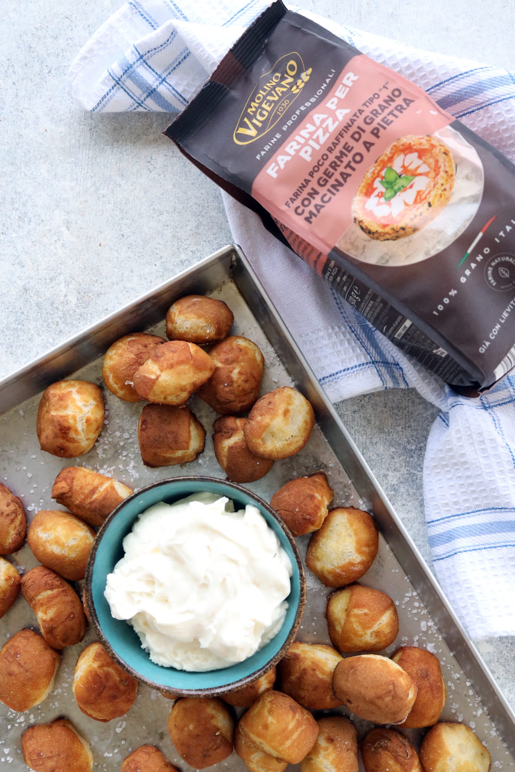 Pretzel Bites 