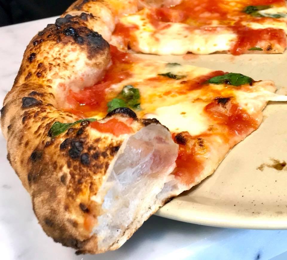 Ricetta della classica Pizza Napoletana con Farina Tipo 0